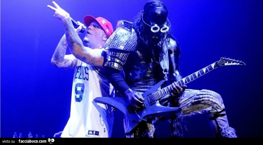 Limp Bizkit's Fred Durst & Wes Borland Suffer Heavy