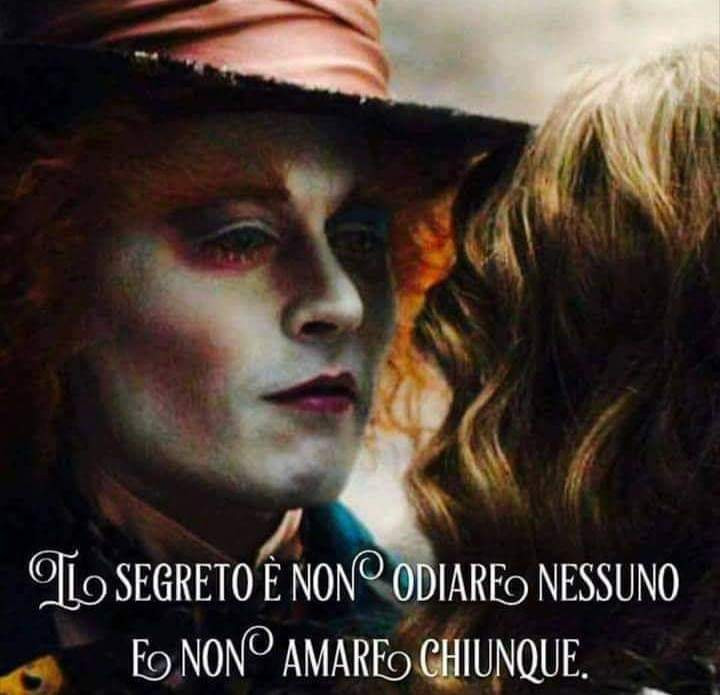 Il segreto tra Alice e il Cappellaio Matto - Facciabuco.com